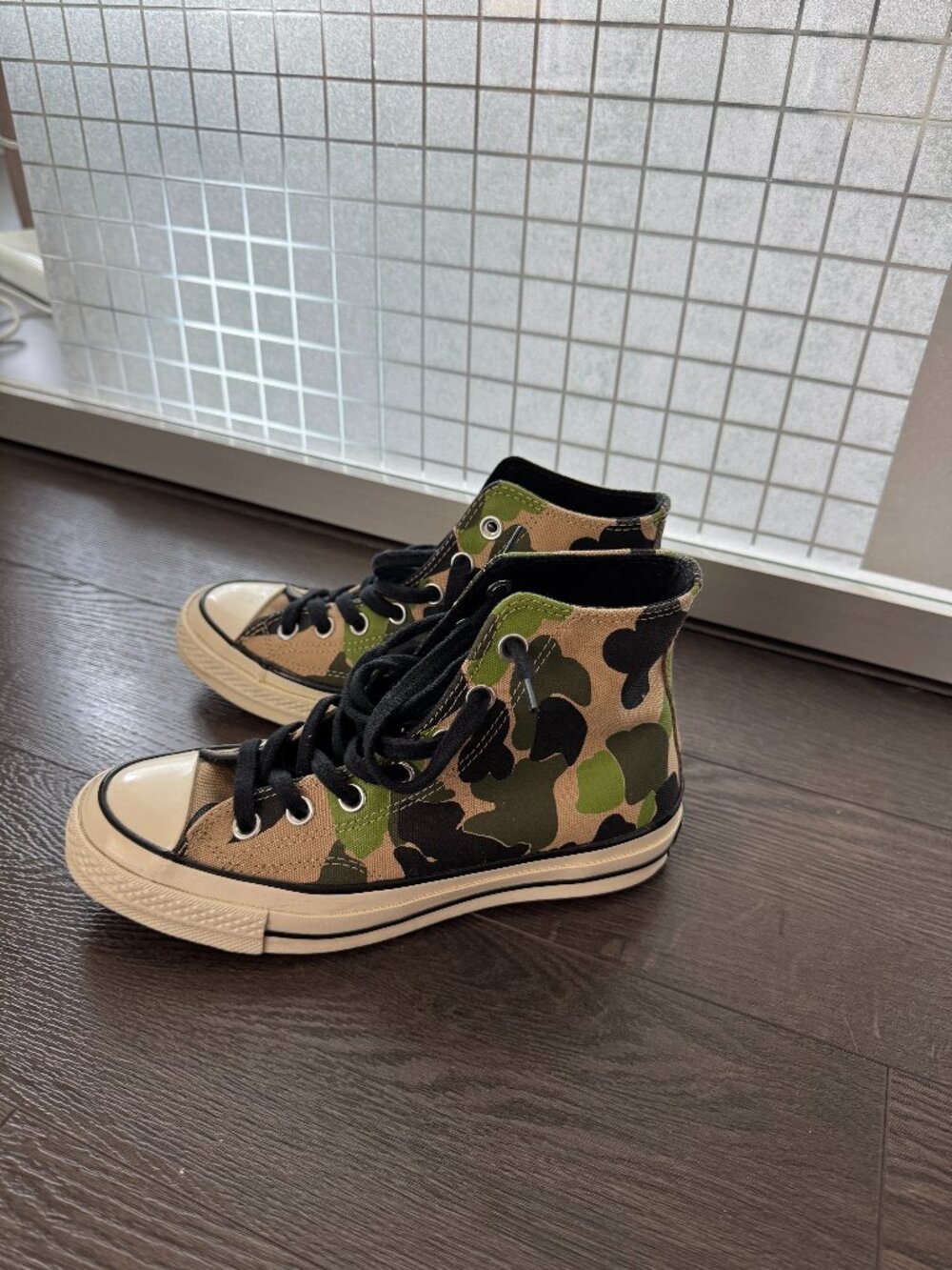Like New Unworn Converse Chuck 70 HighTop Archive Print Camo Size 6.5 US womens